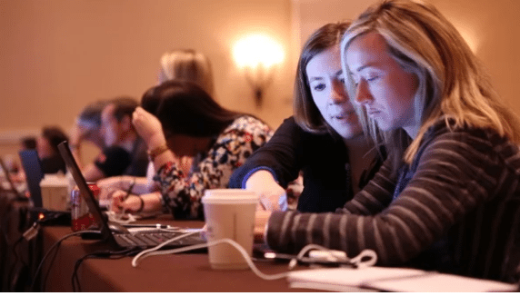 Dr. Hayes and Dr. Jaffe Share Their Experiences at Our MOMENTUM Users Conference