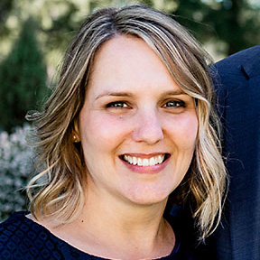 Kristina Muhleman headshot